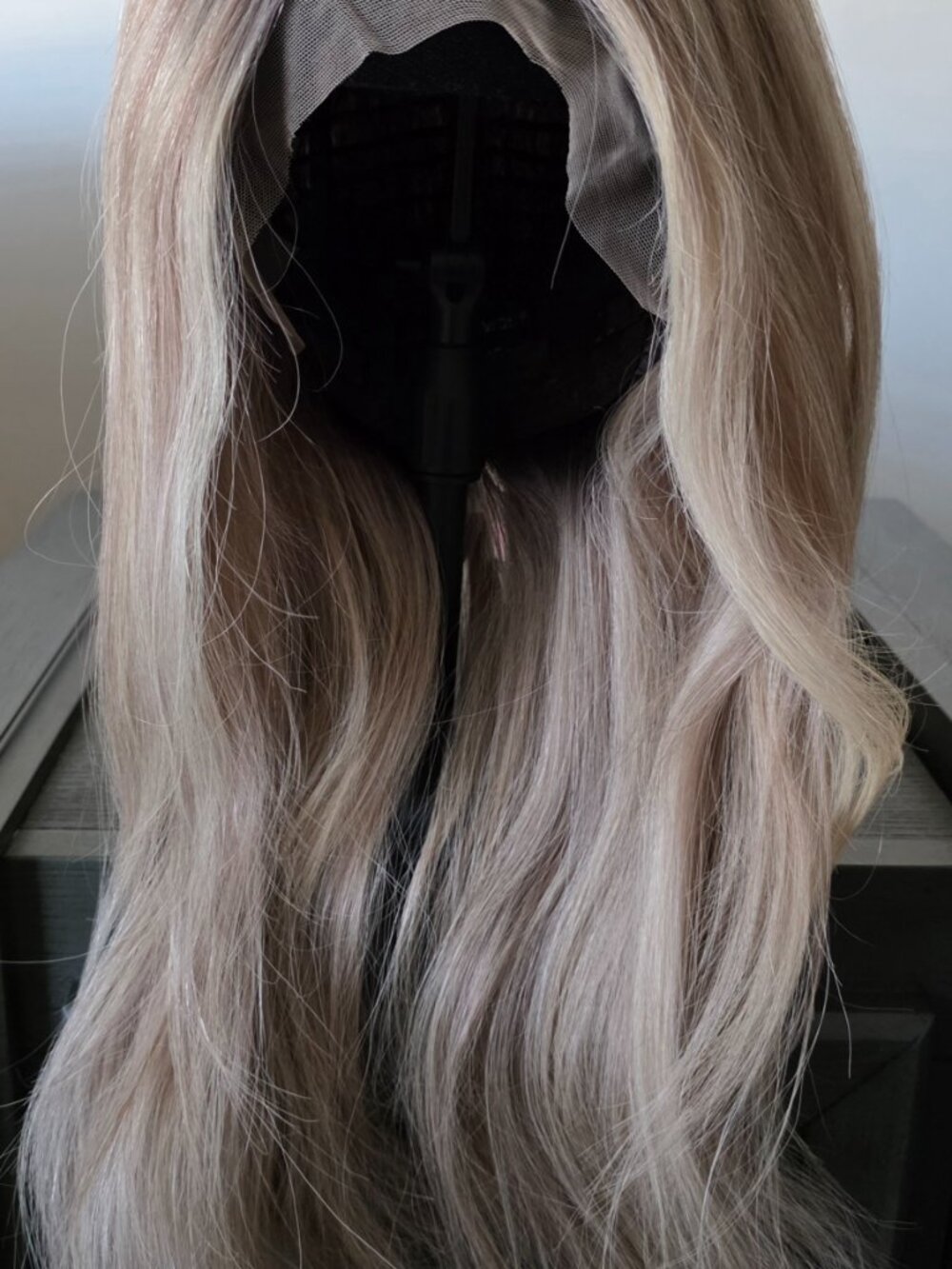 Maylene- Blonde Balayage Remy: Human Hair Lace Front Wig- 18"- S/M Cap Size- OBO - Picture 8 of 16